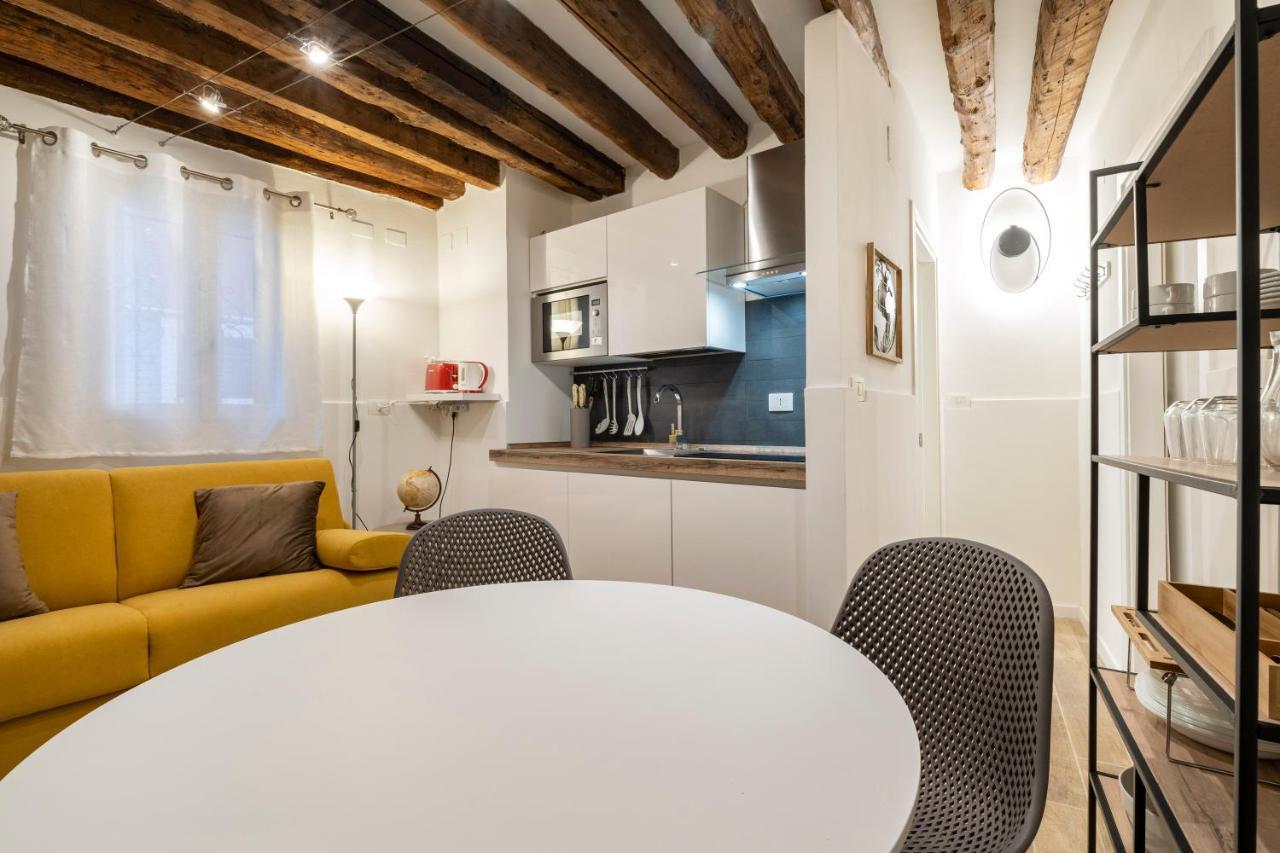 San Marco Pied-A-Terre - Accademia By Wonderful Italy Daire Venedik Dış mekan fotoğraf